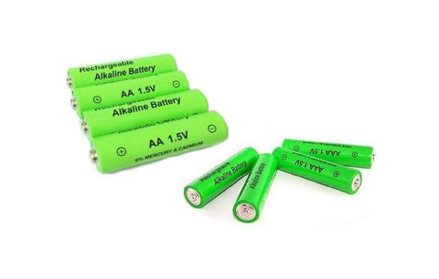 4 AA und 4 AAA Wiederaufladbare Batterien